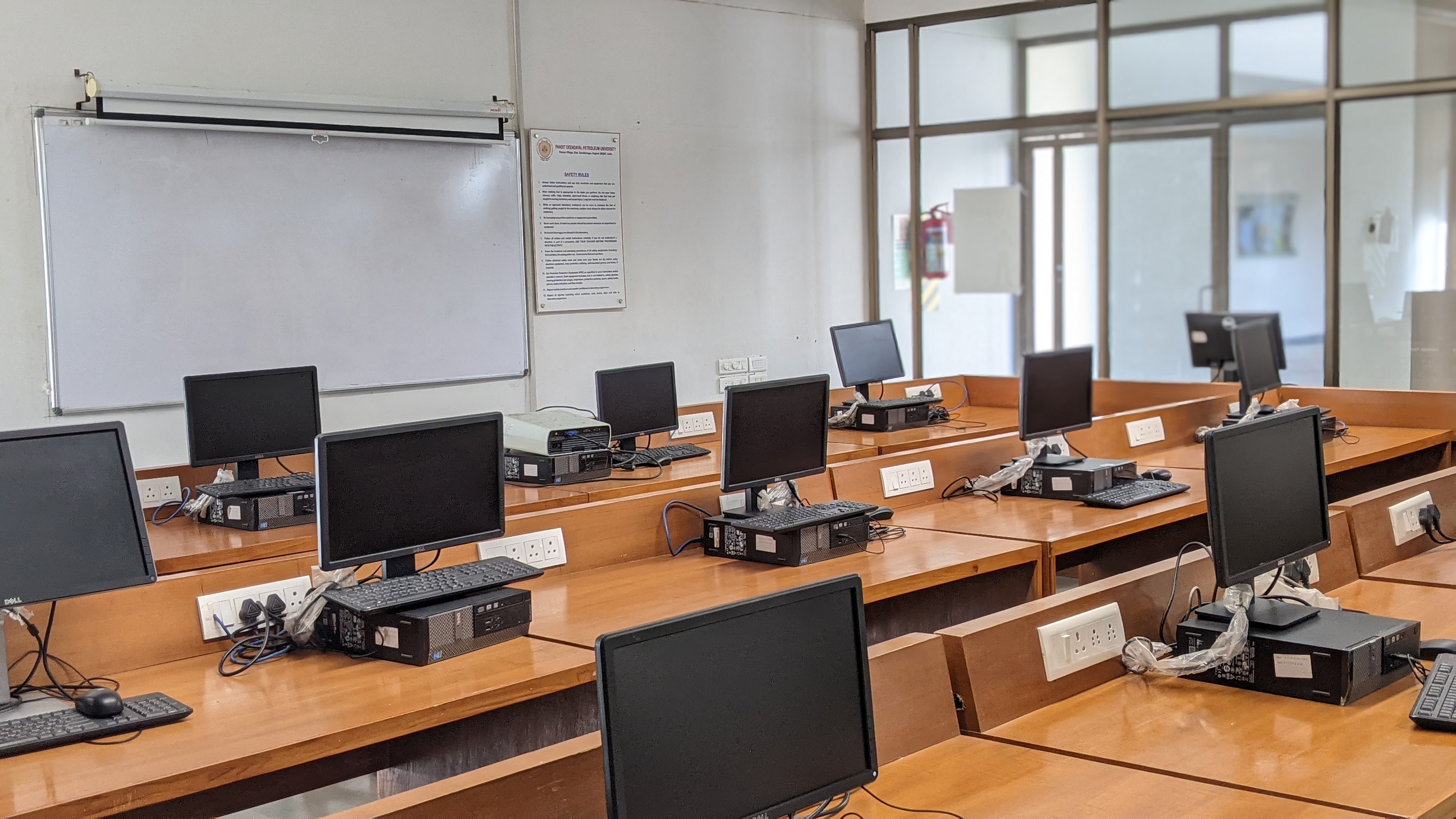 Computing Lab : PDEU